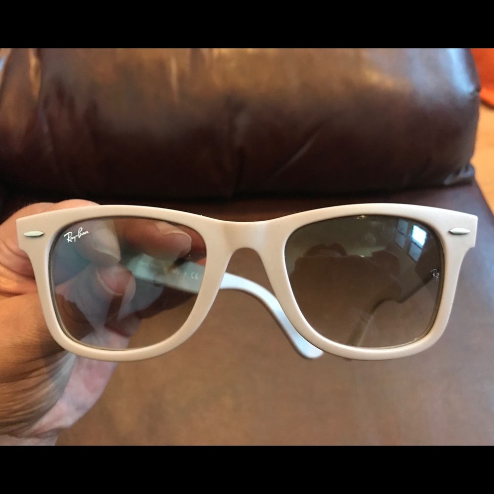 Wayfarer Ray Bans